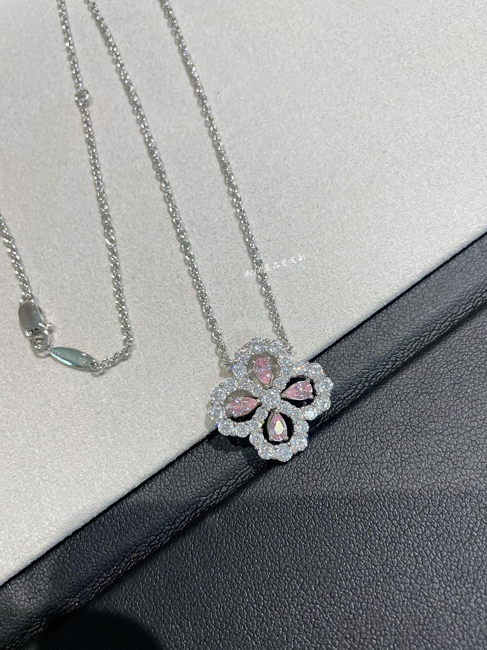 Harry Winston Diamond Necklace (1) - www.newkick.vip